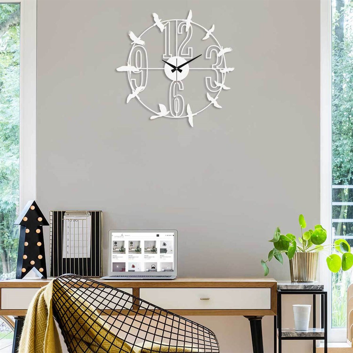 Metal Clock 12526 Romadon